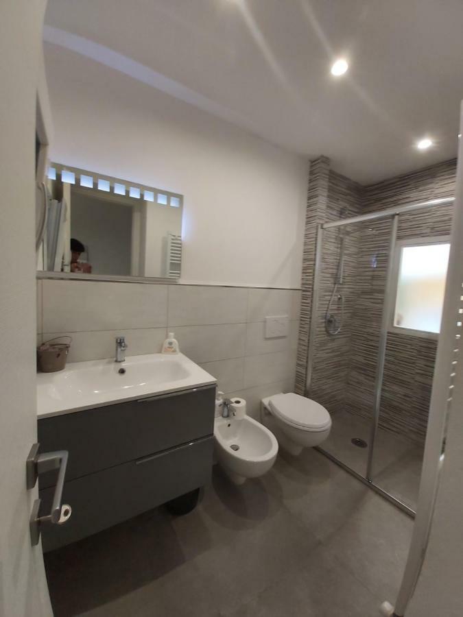 Helen Apartment Viareggio Exterior photo